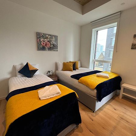 London Luxury Flat With Balcony, River View, O2 Arena, Excel, Canary Wharf, Station公寓 外观 照片