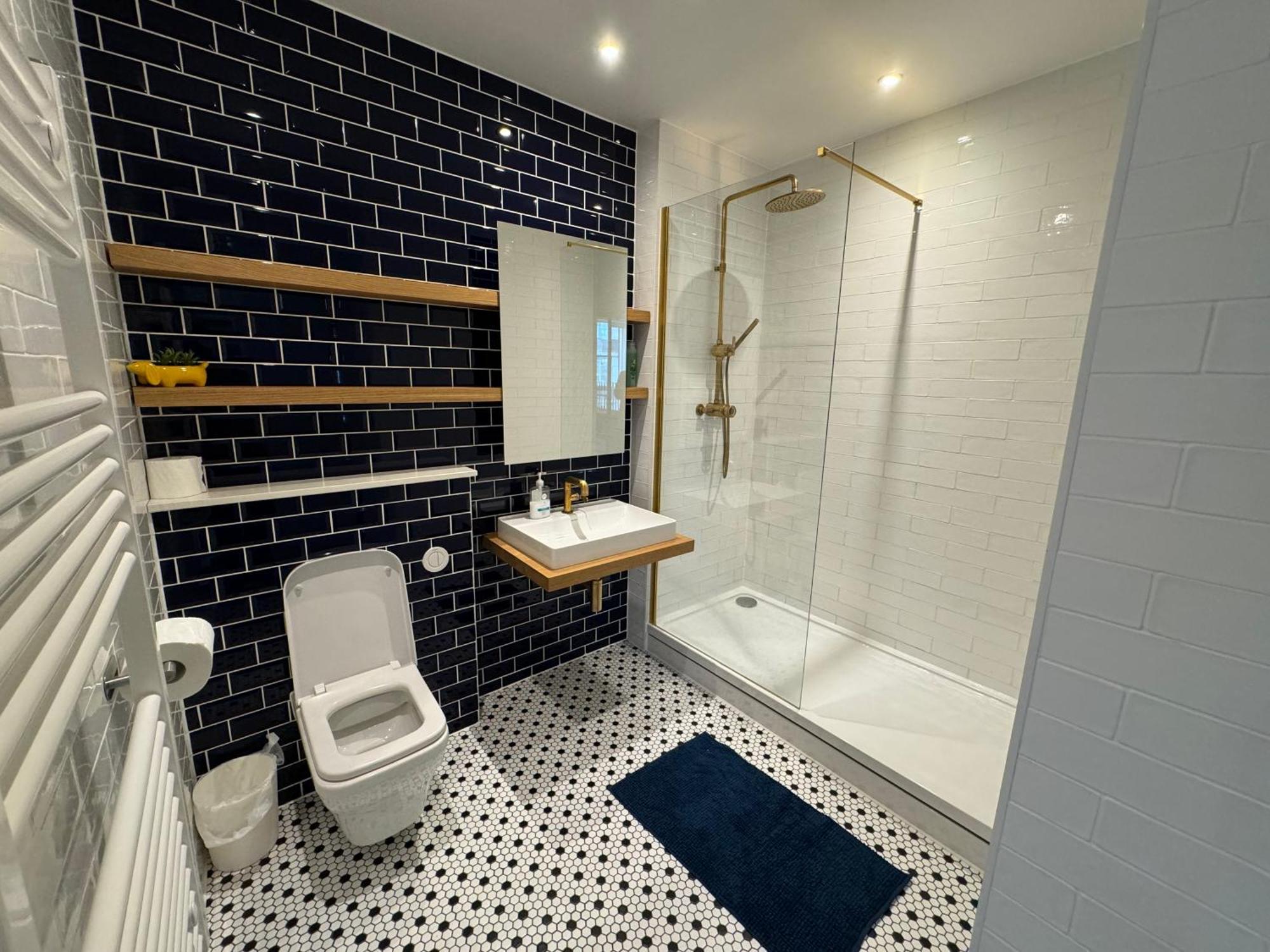 London Luxury Flat With Balcony, River View, O2 Arena, Excel, Canary Wharf, Station公寓 外观 照片